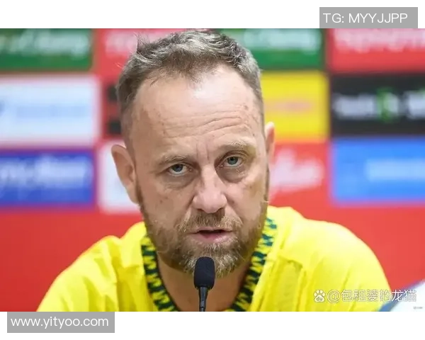 街头采访足球明星他们的梦想与挑战分享精彩瞬间与人生哲学